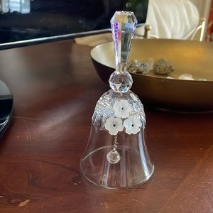 Crystal bell with flower design